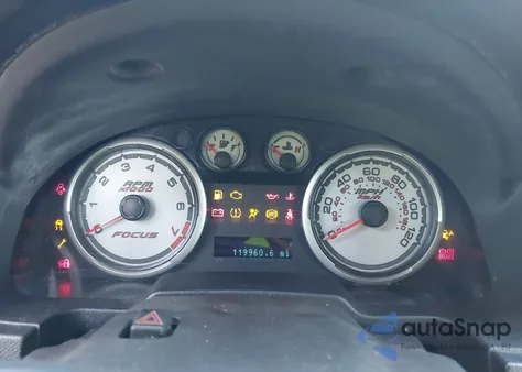 2010 Ford Focus Se z USA, uszkodzony, nr VIN 1FAHP3FN1AW250810